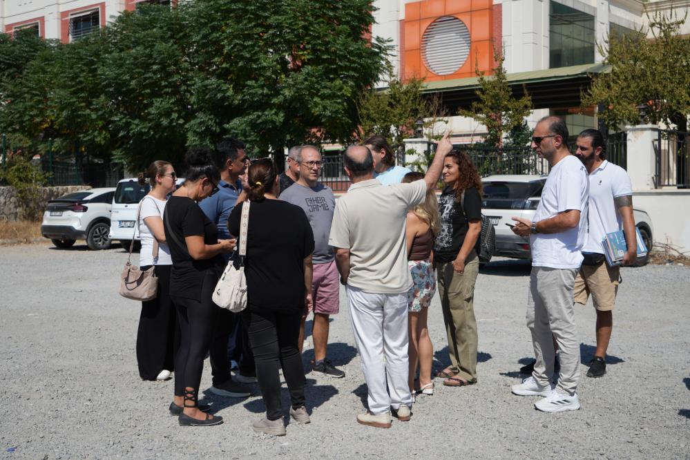 Antalyadaokuluntasınmasınavelilerdentepki