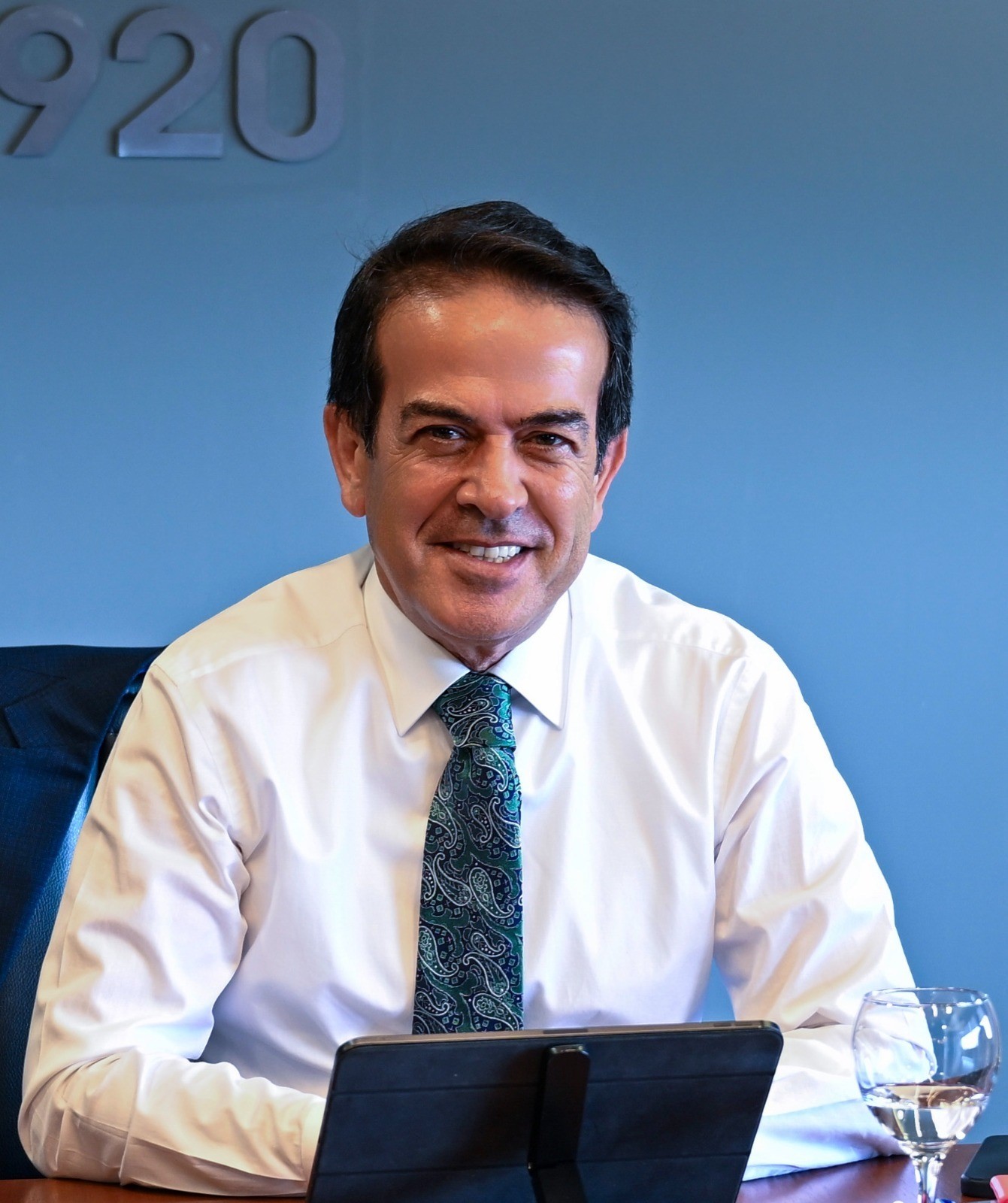 Antalyaningundemikeci