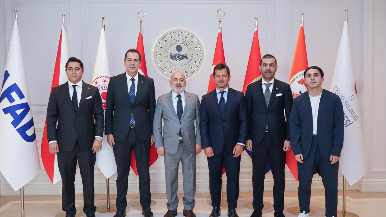 Antalyaspormehmetsaglamziyaret