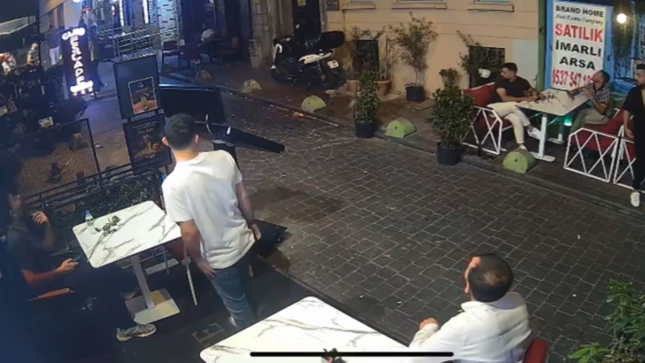 Aracayapmadıgınıbırakmadı