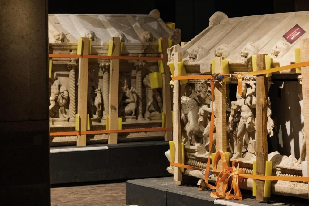 Arkeolojimuzesibombosyikimbasladi