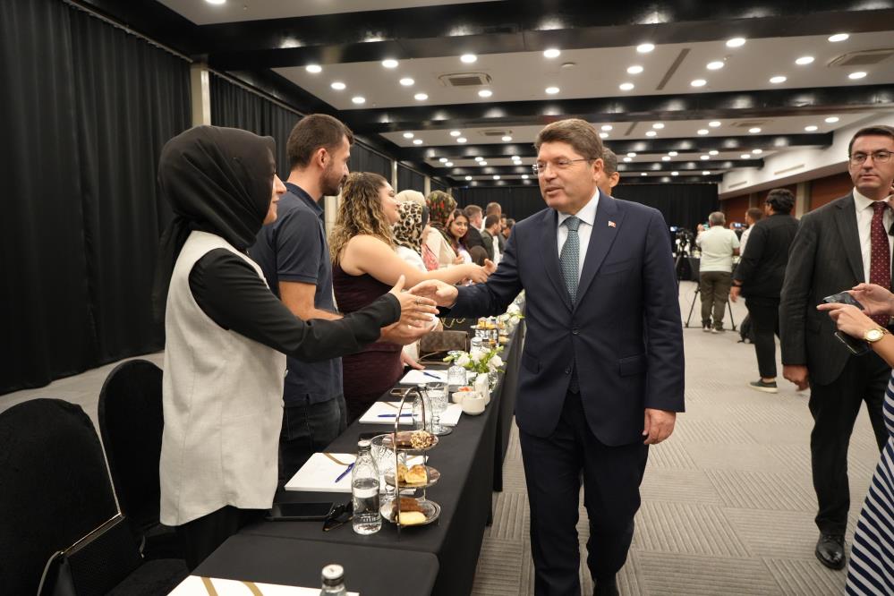 Bakantunctanyapayzekavurgusu