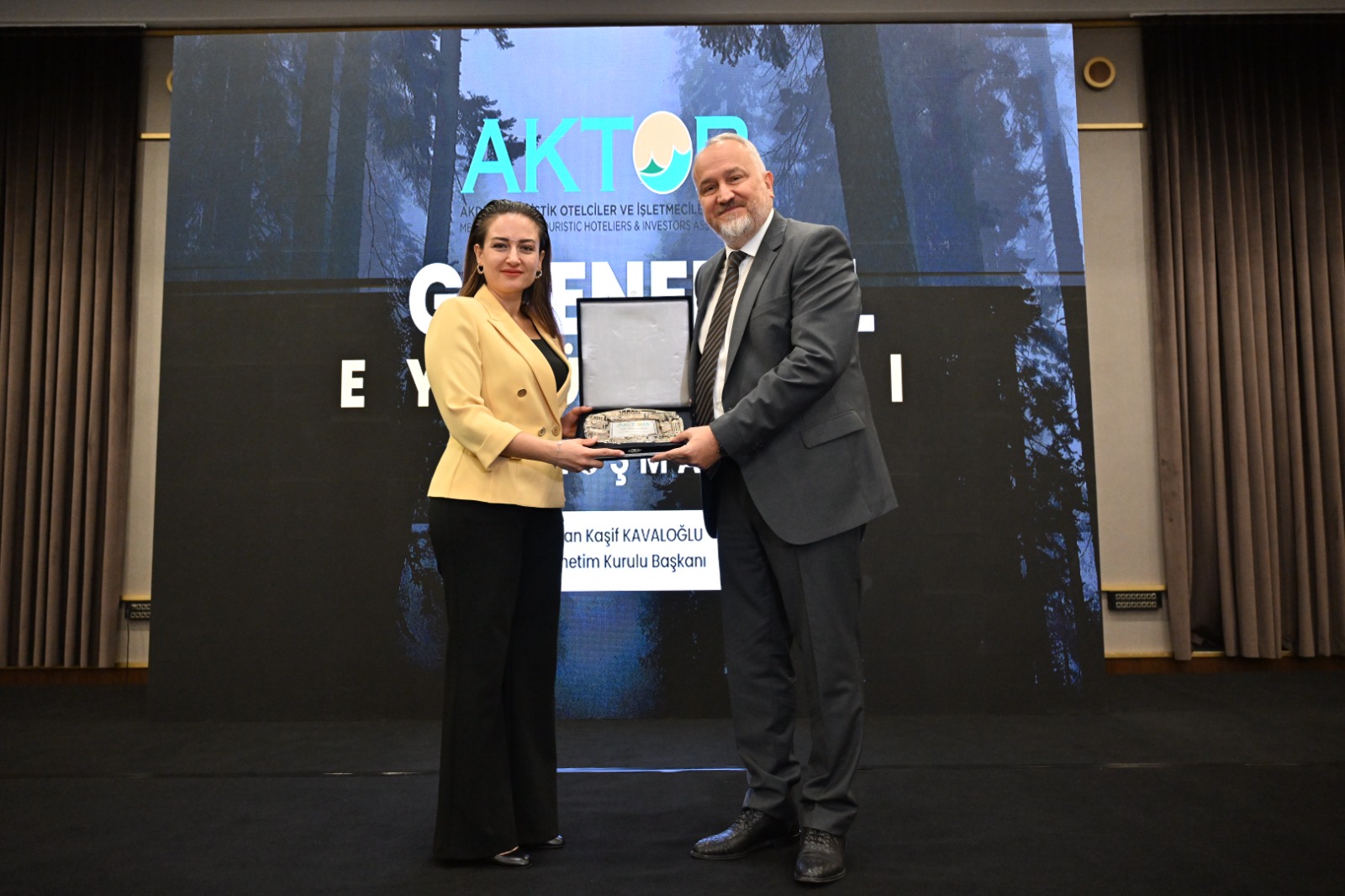 Baskanozdemiraktoptoplantısınakonukoldu-1