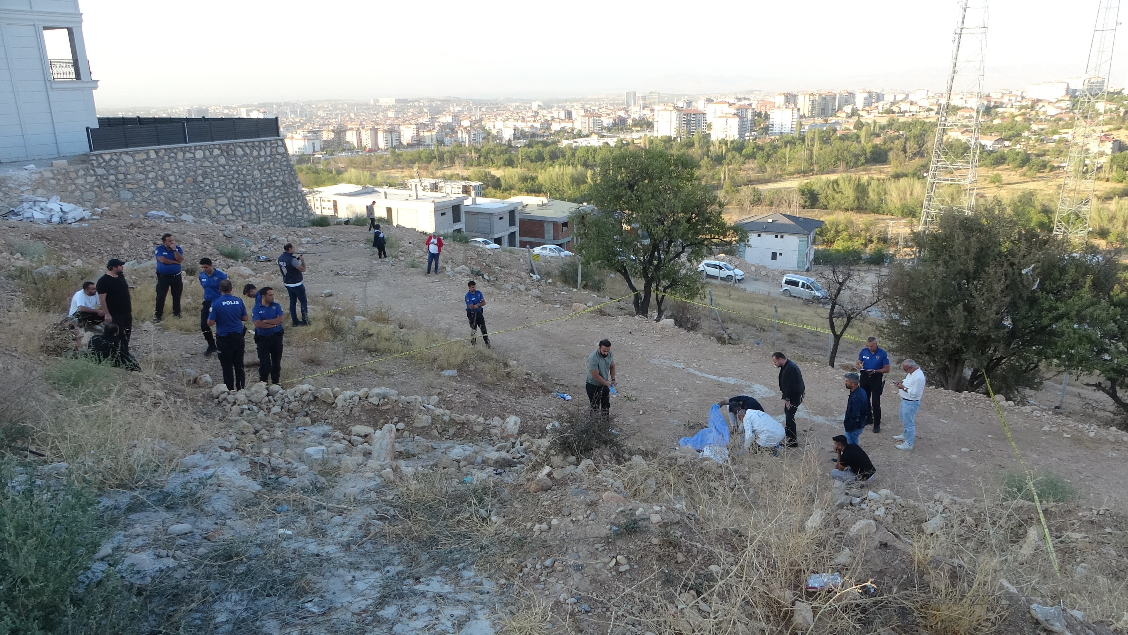 Bosarazidevurulmushaldebulundu