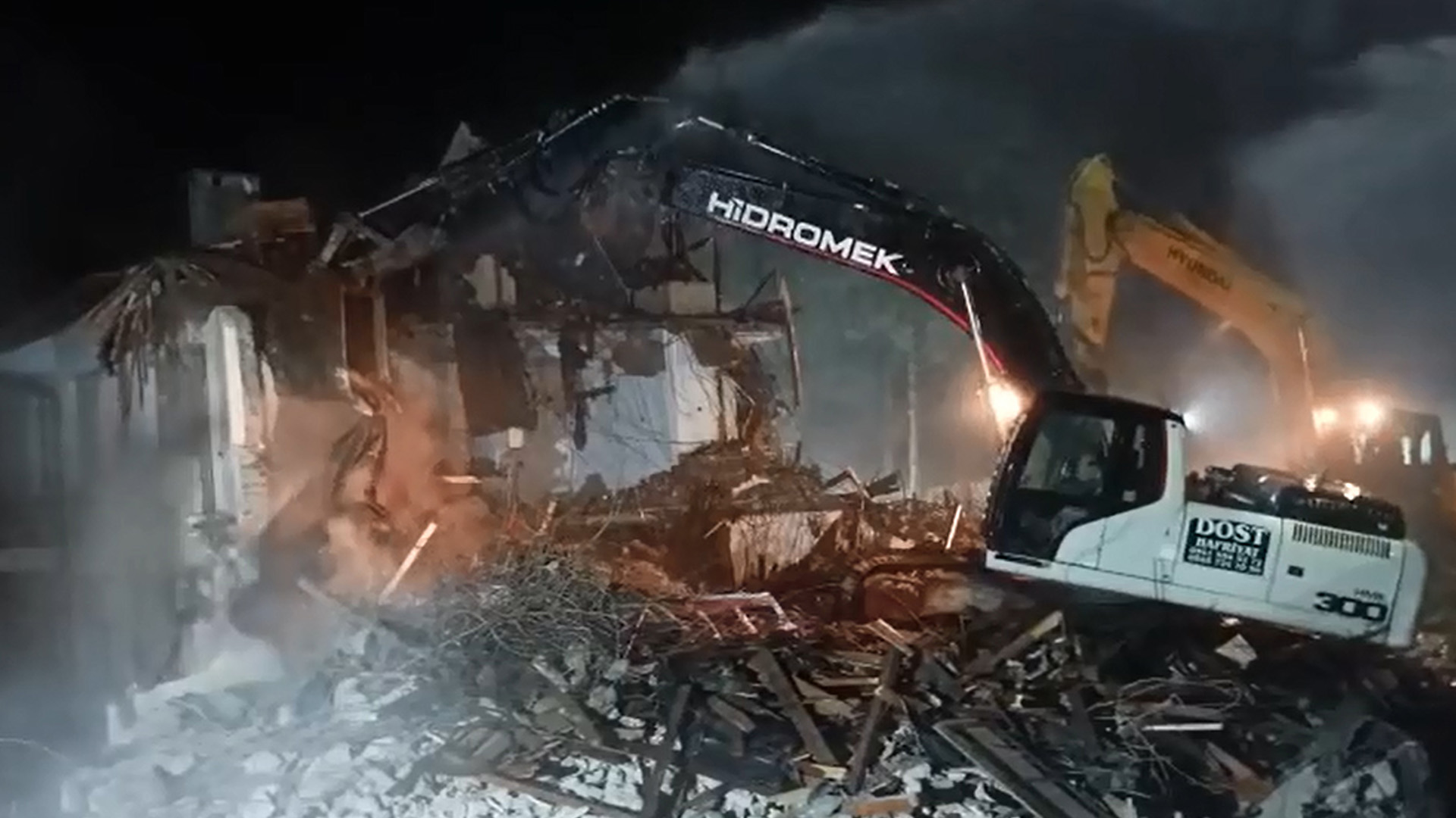 Eserlertasindiantalyamuzessiyikildi