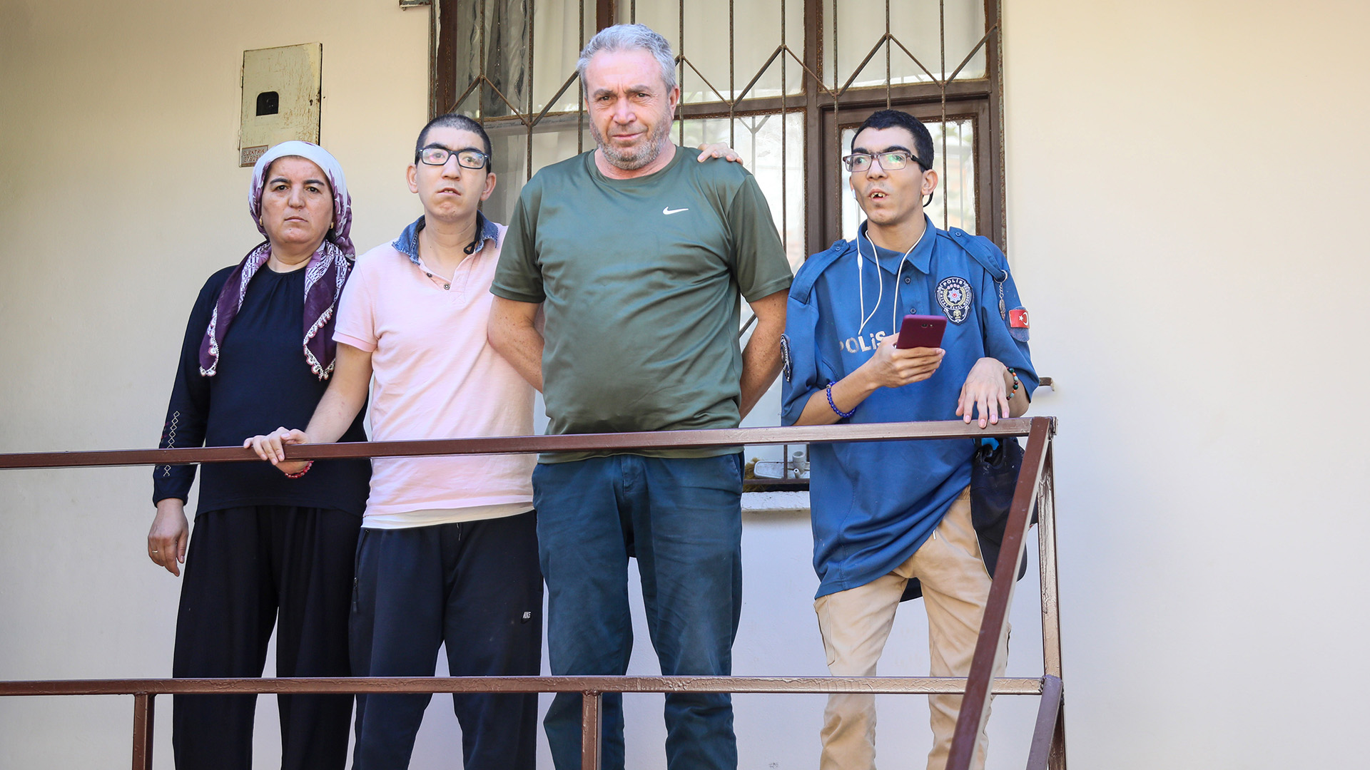 Evhayalidolandiricilarinelinedustu-1