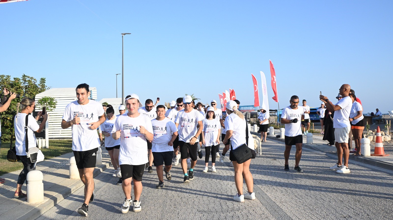 Farkindalikmesajiverildi