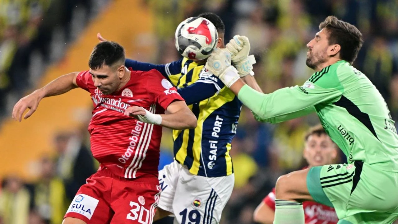 Fenerbahceantalyaspormacindaneleryasandi