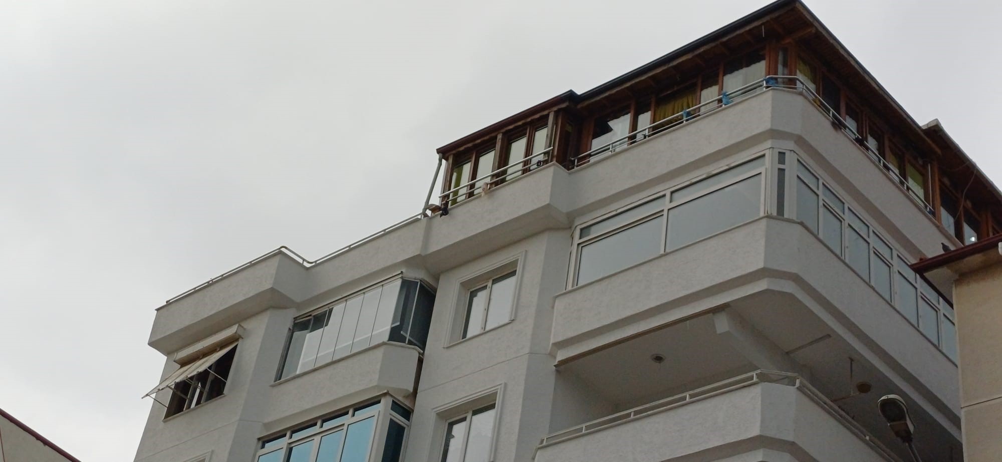 Gullununevindekikameragoruntuleriortayacikti