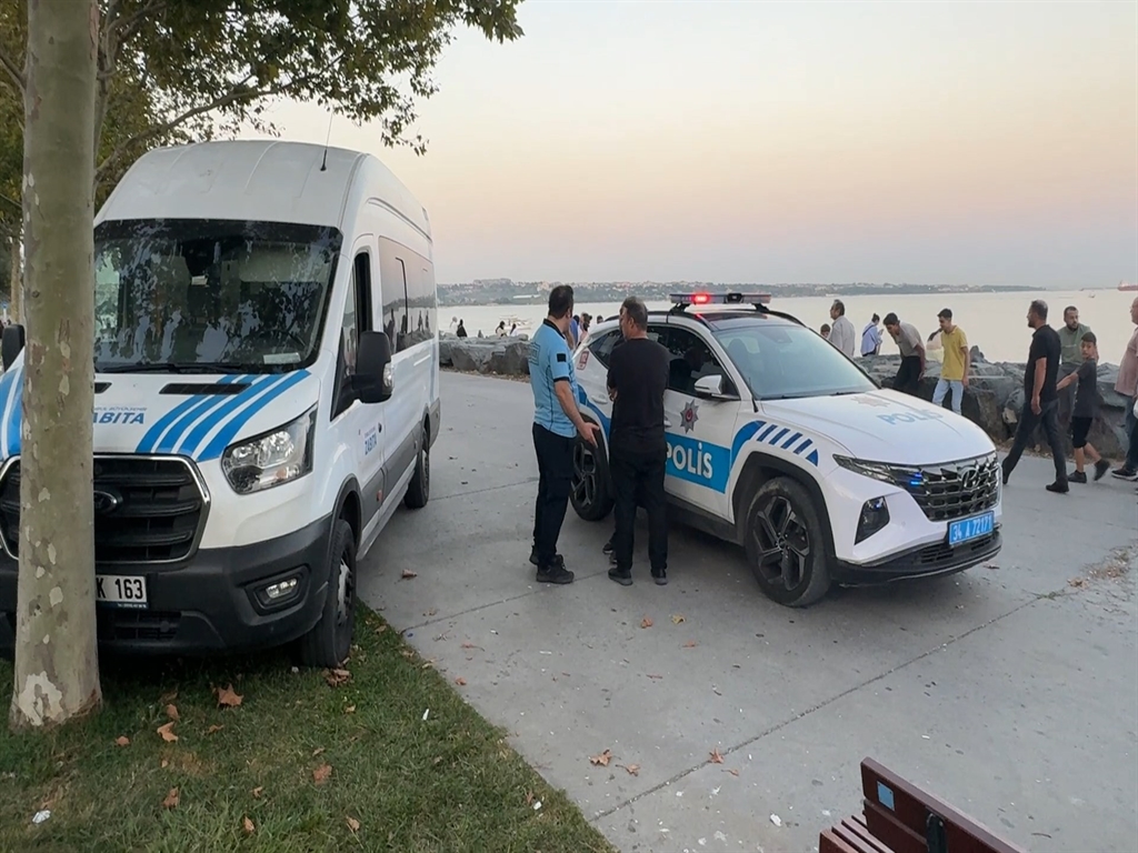 Istanbuldazabıtayabıcakcekti