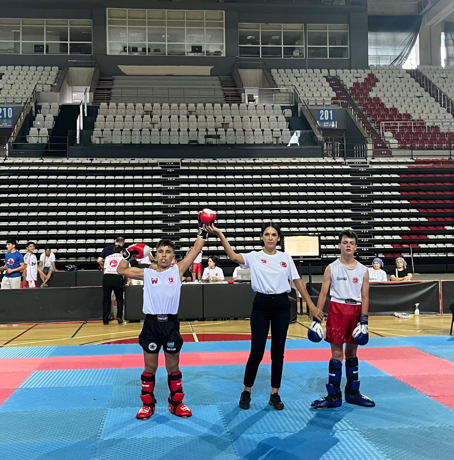 Kemerzaferkupasindazafereldeetti