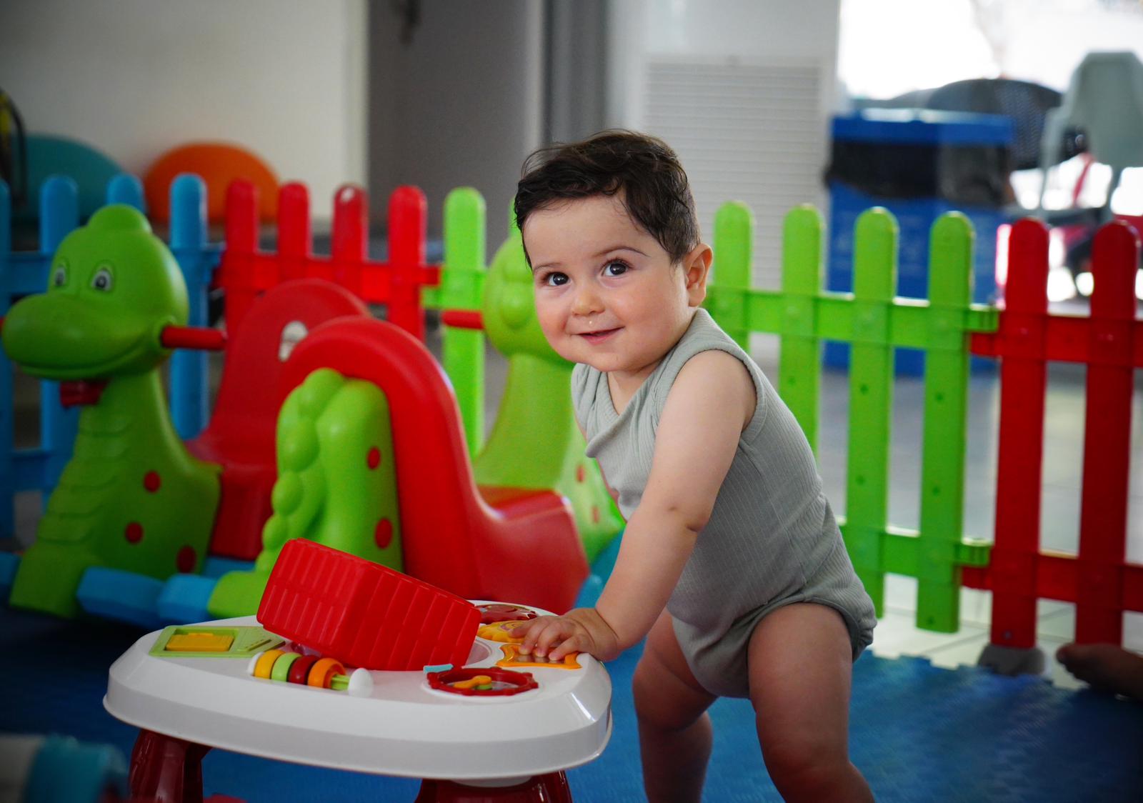 Konyaaltibebekleridedusunuyorbebekparkihizmette