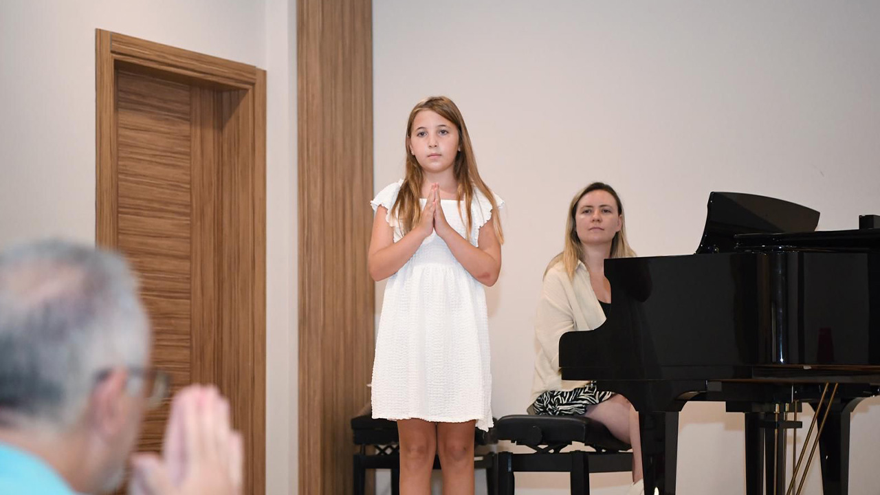 Konyaaltimuzikakademisi