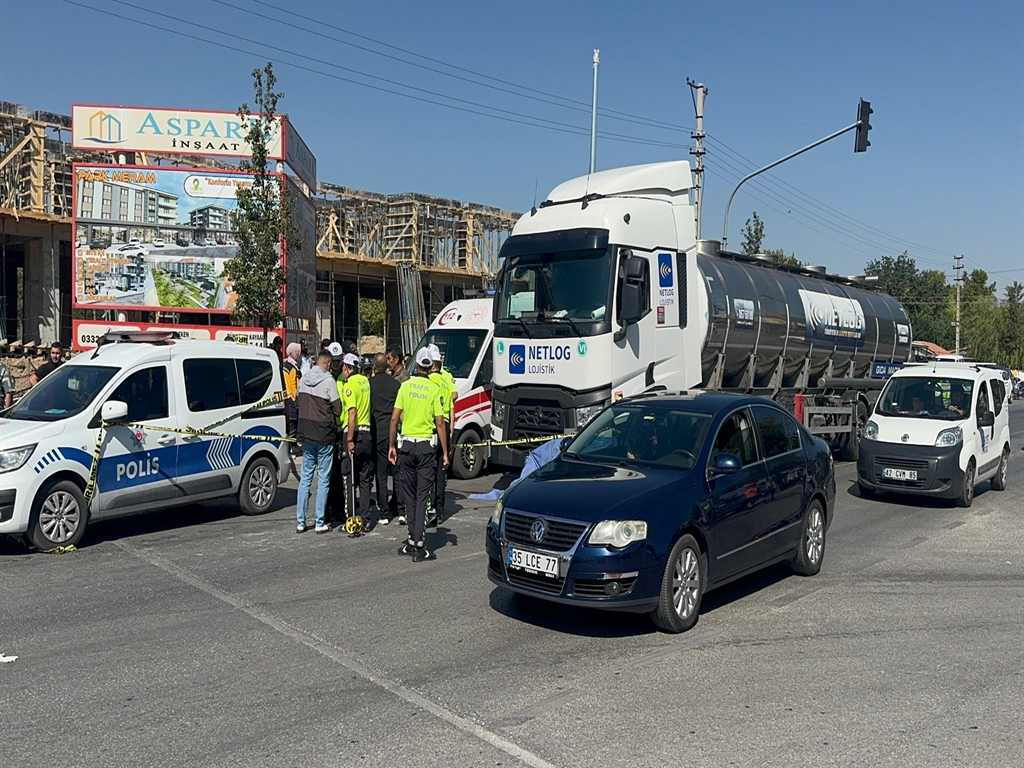 Konyadaengellikizveannesinetircarpti