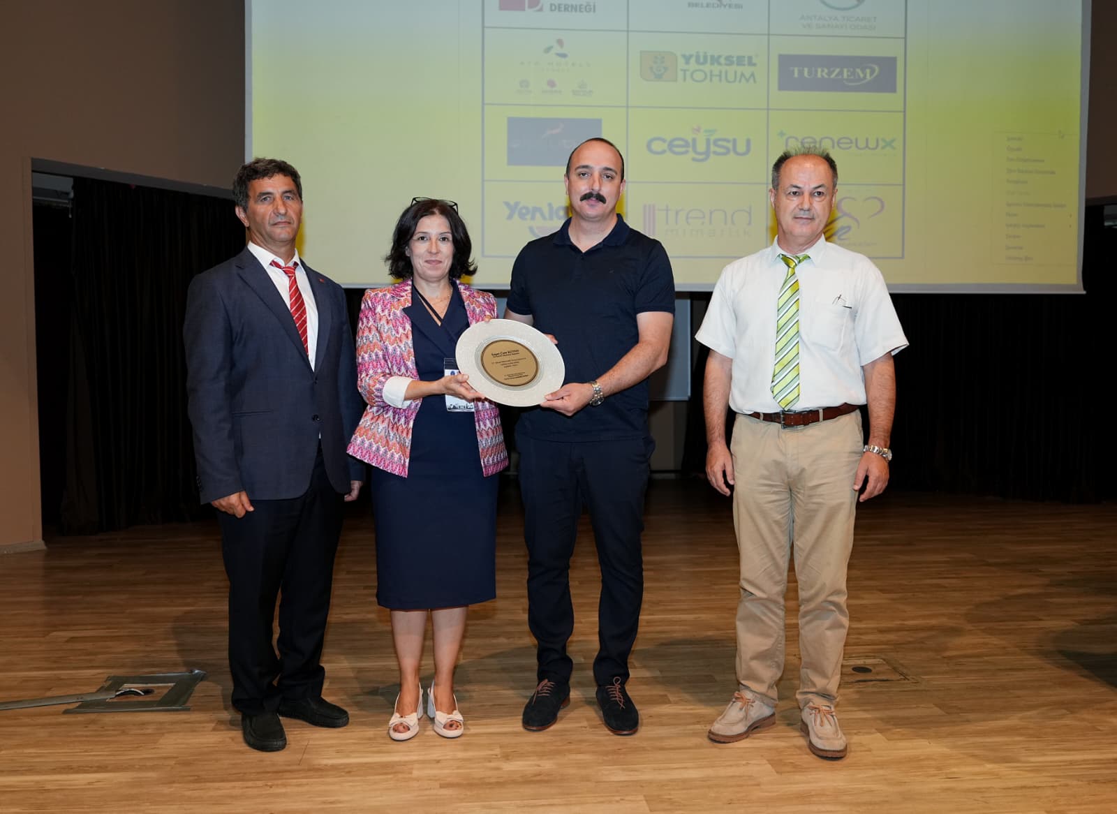 Matamiksempozyumuduzenlendi