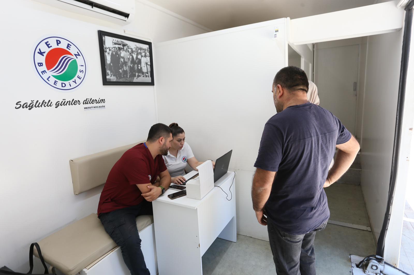 Mobilsaglikmerkezidokumaparkta