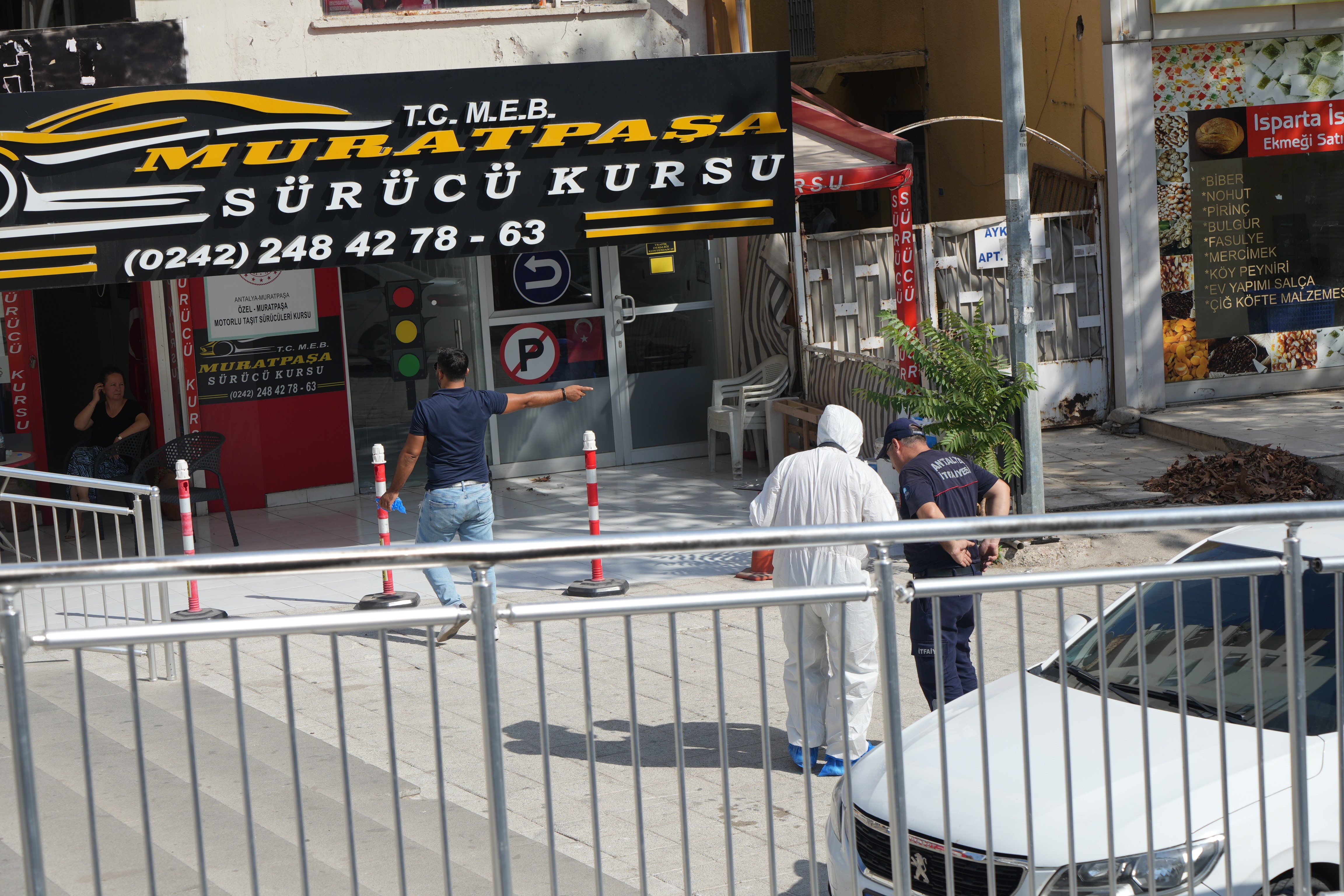 Muratpasadayurekleragizageldi