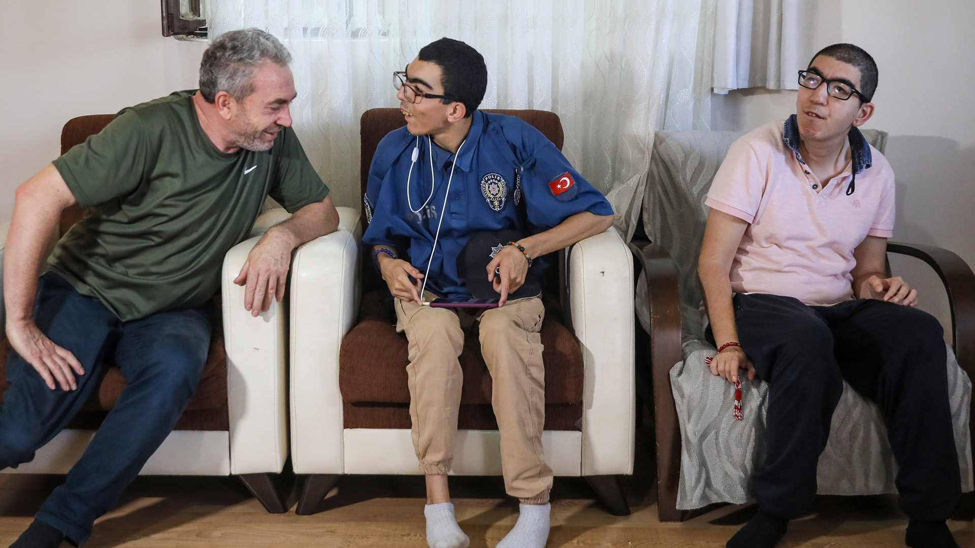 Mustakilevhayalihusranadondu