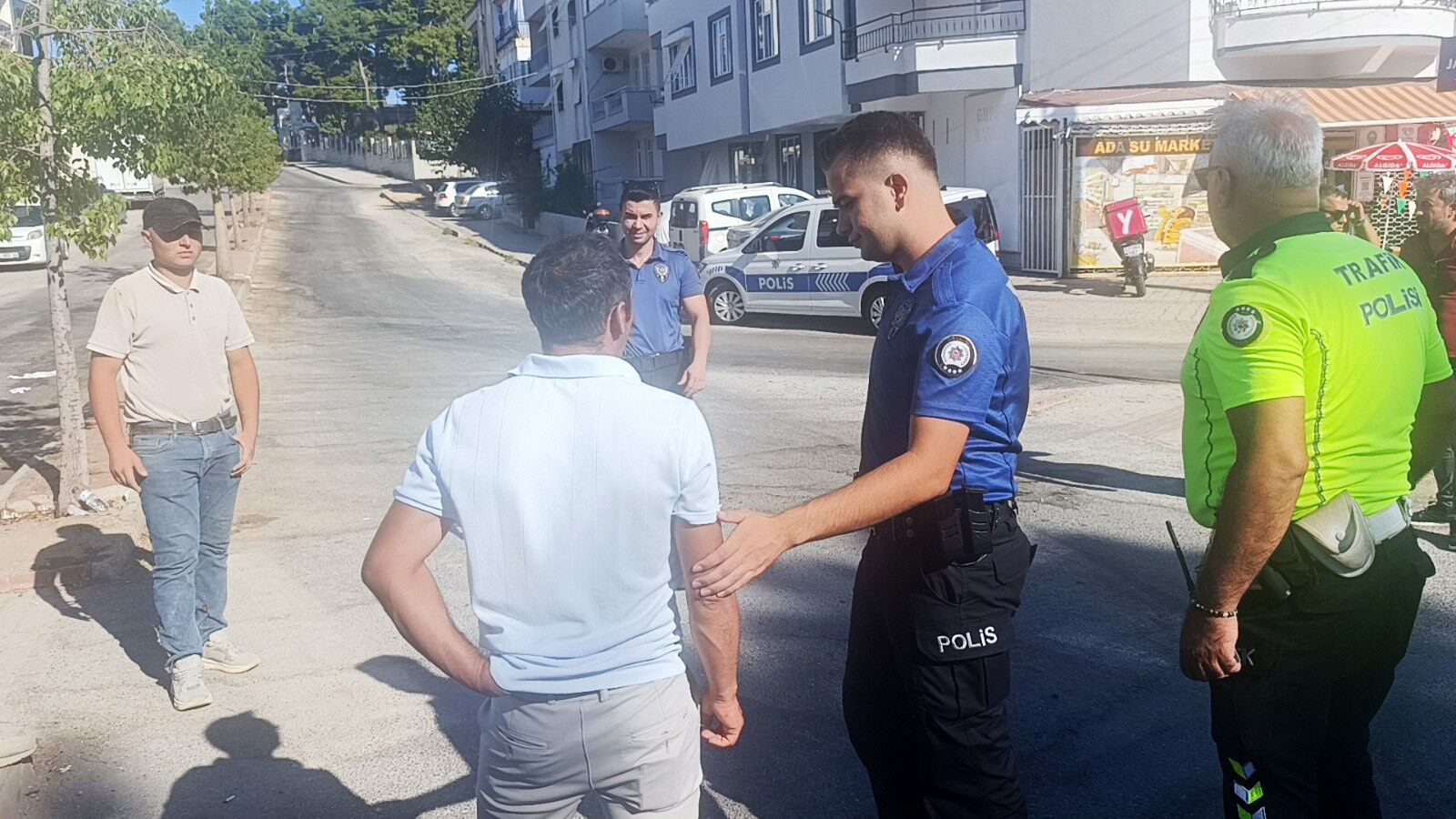 Poliseyalanbeyandabulundugozaltinaalindi