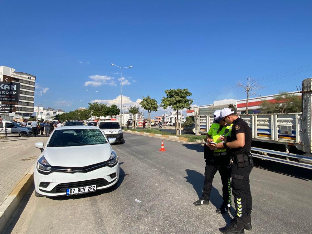 Seriktebabaveogulaotomobilcarpti