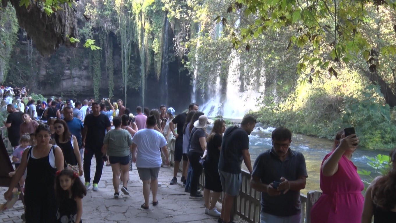 Sicaklardanbunaldilarcareyidudendebuldular