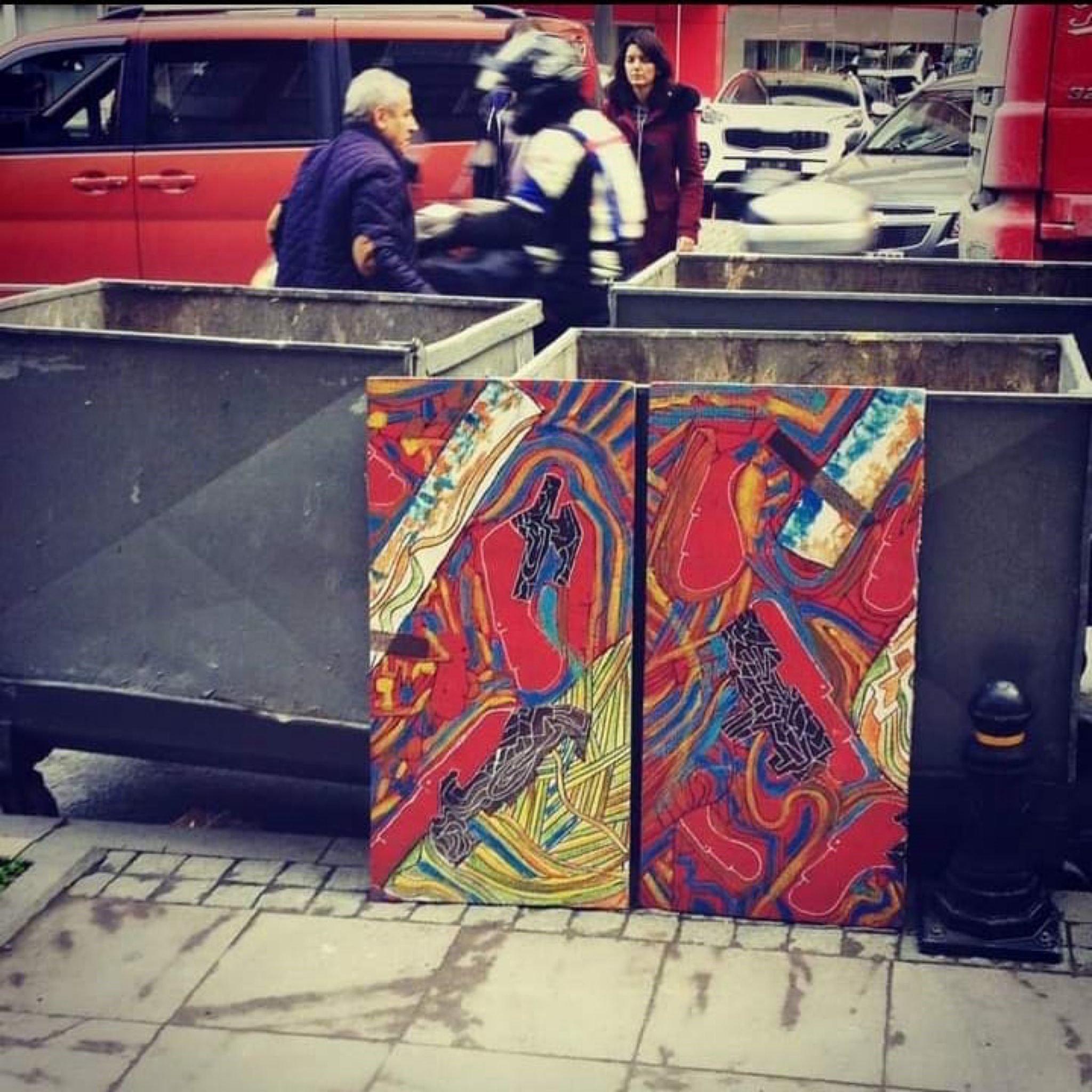 Tablolarinicopeatiyor