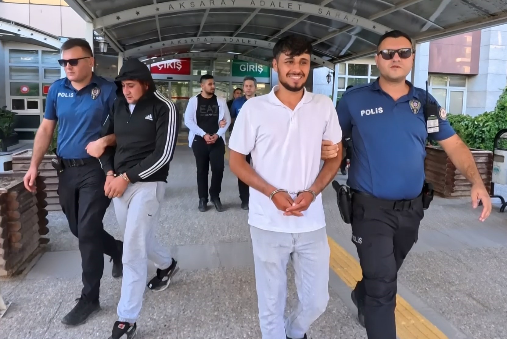 Tutuklandızekimureneselamsoyledi