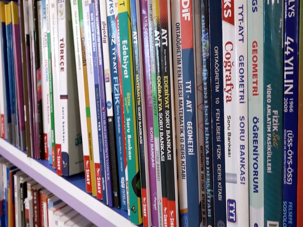 Velilerdikkatkaynakkitap