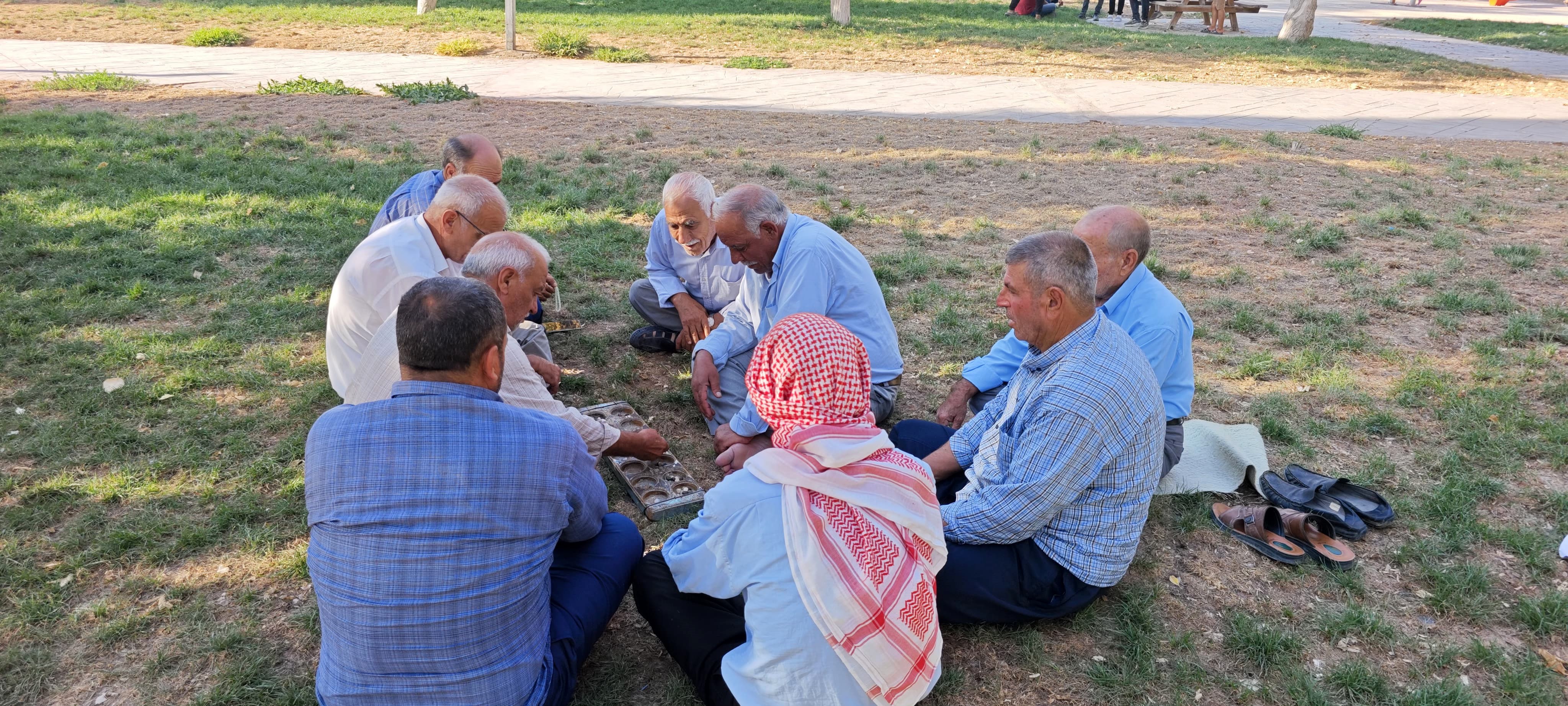 Yaslılarınmangalakeyfi