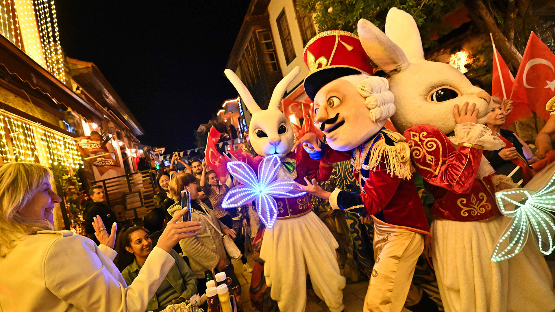 4Gunboyuncarenklianlaryasanacak