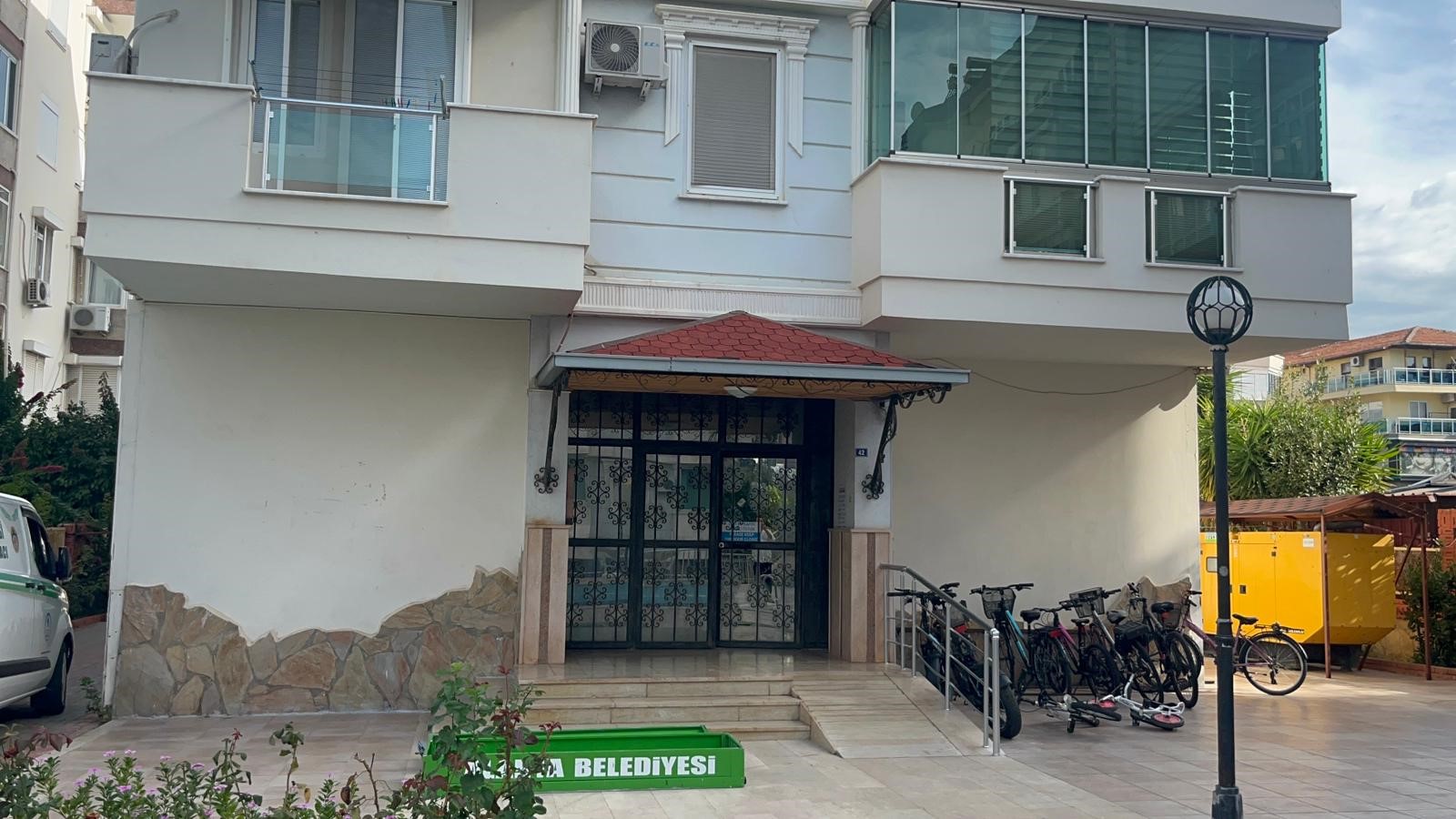 Alanyadasupheliolayevindeolubulundu