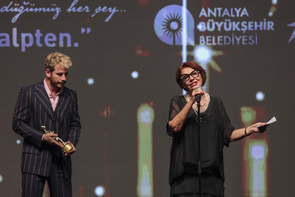 Antalyadaaltınportakalcoskusu