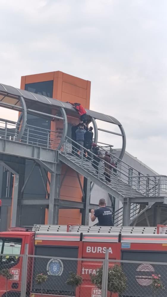 Atlamayacalısanvatandasıpolisiknaetti