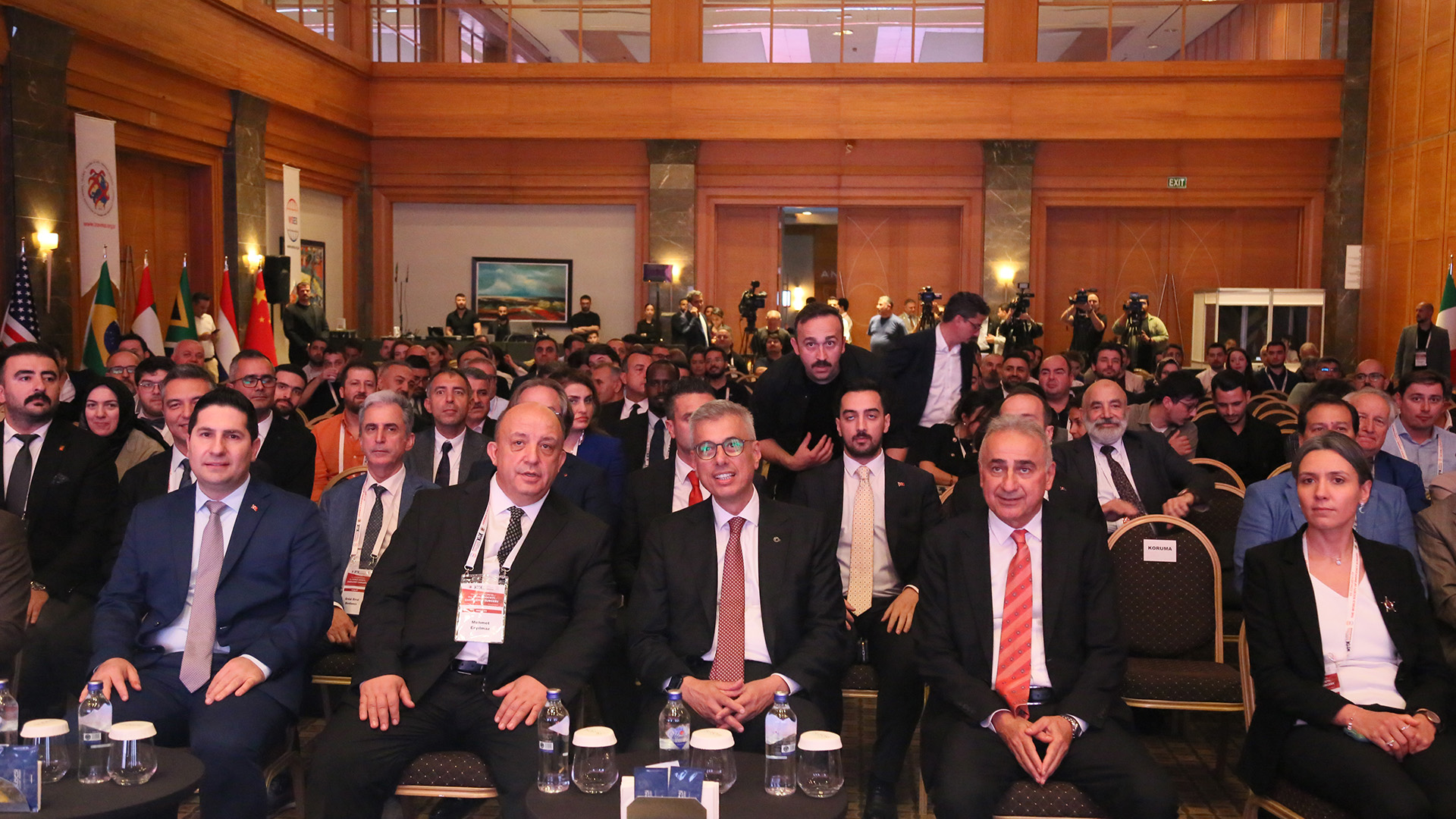 Bakanmemisogluantalyayageldi