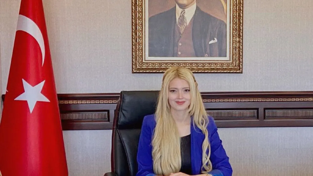 Barbiekaymakamsosyalmedyayisalladi