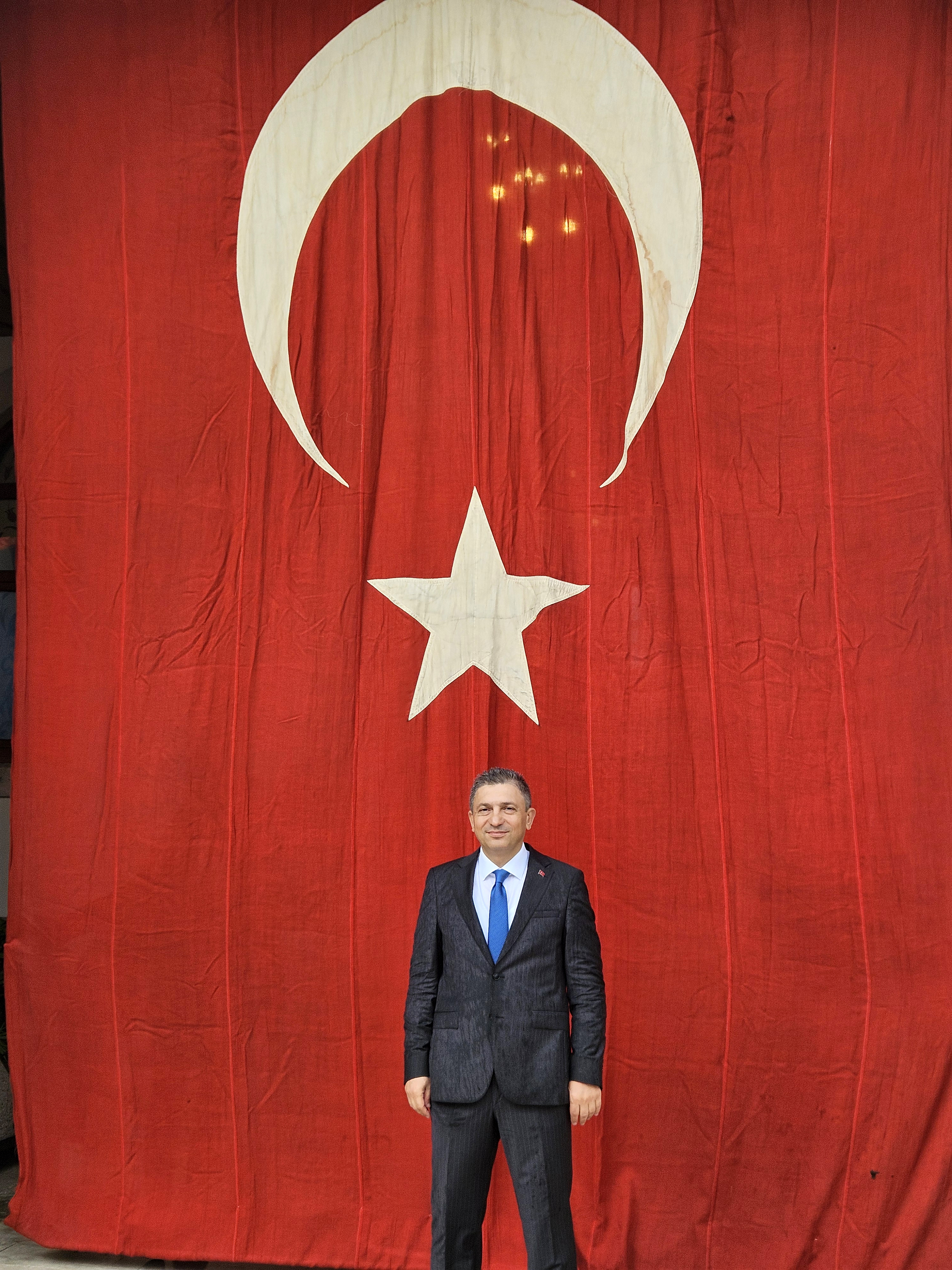 Bayrakvalilikgirisneasildi