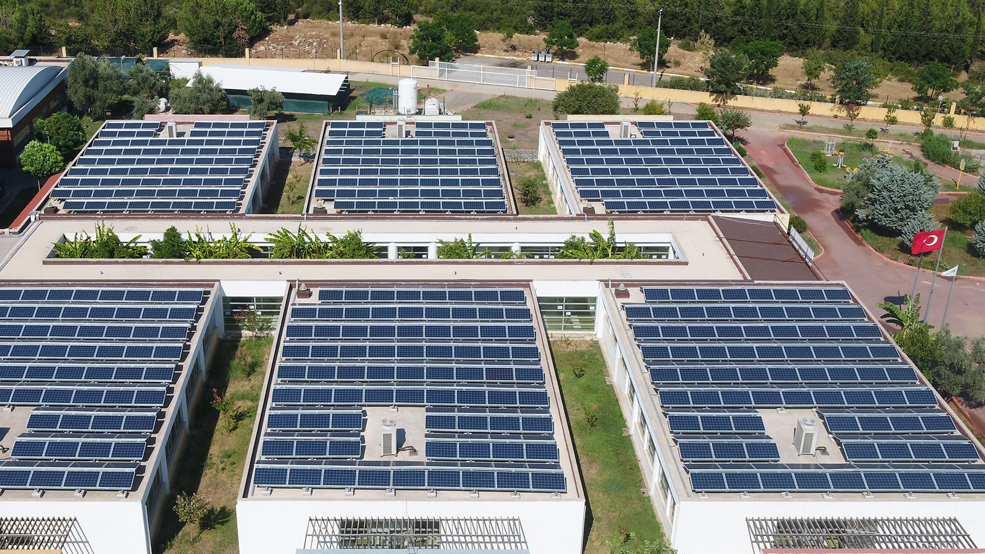 Buyuksehirdenyenilenebiliğrenerjiyatirimi (1)