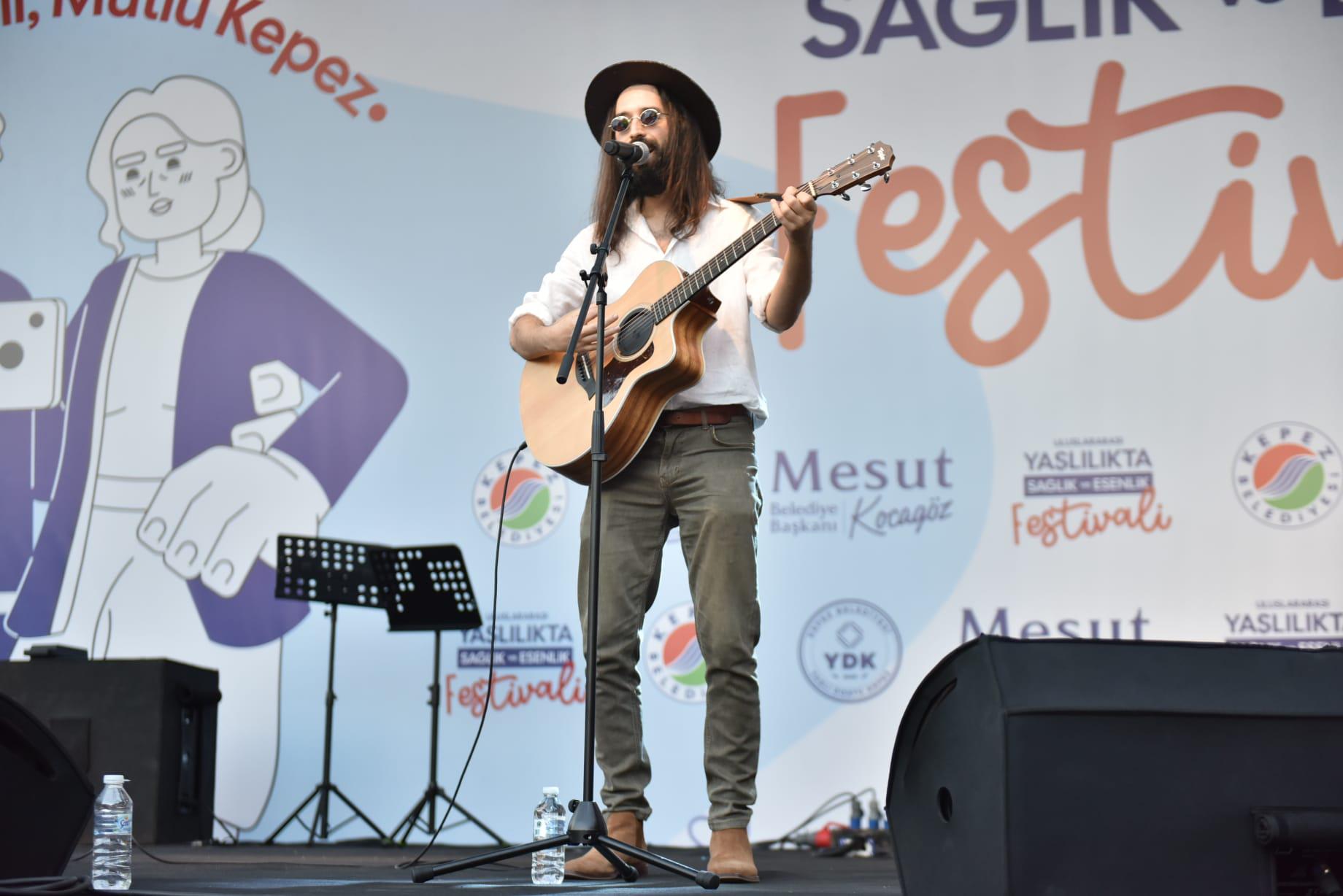 Dokumaparktasaglıkvesanatbirarayageldi