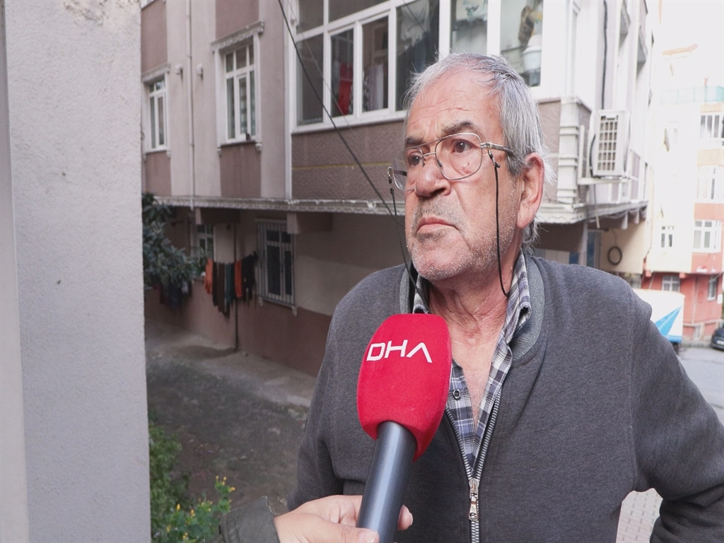 Esibalkondandustututuklandi