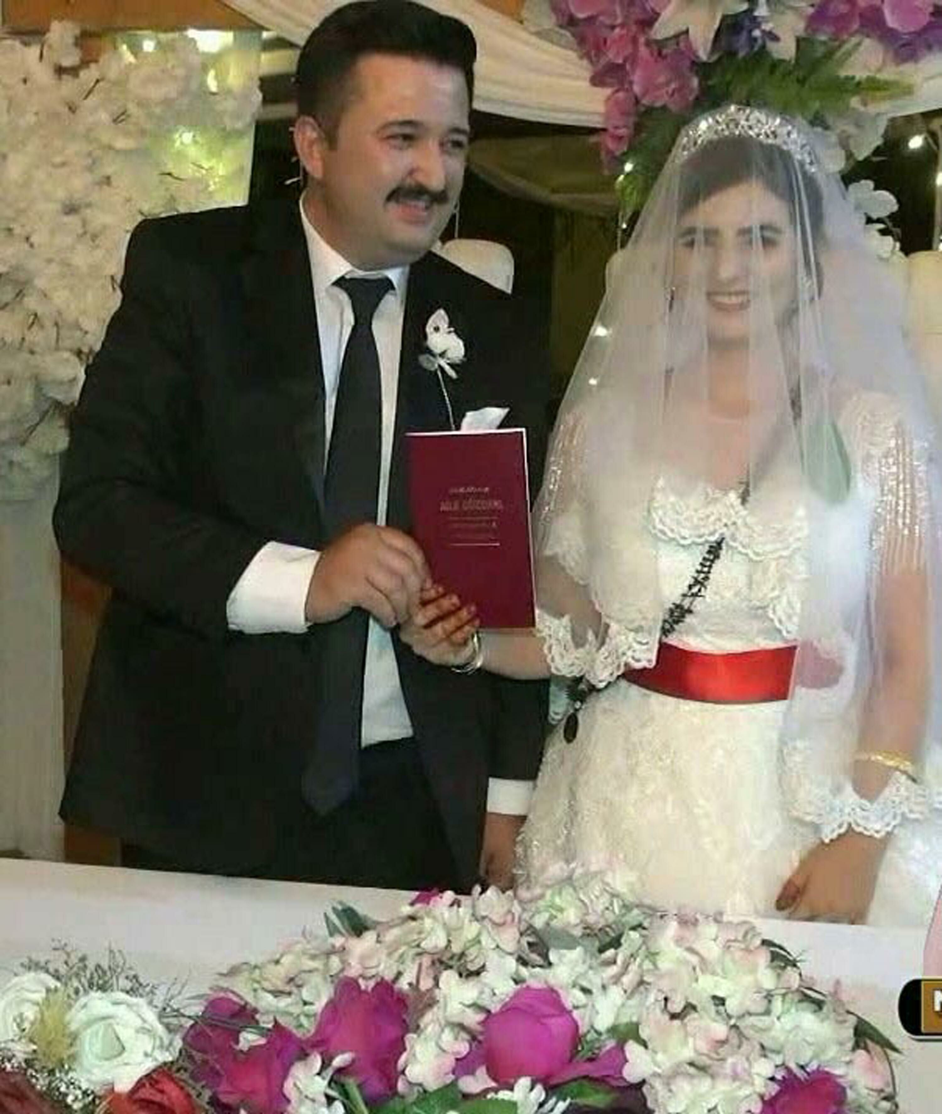 Esinihayattankoparmisti