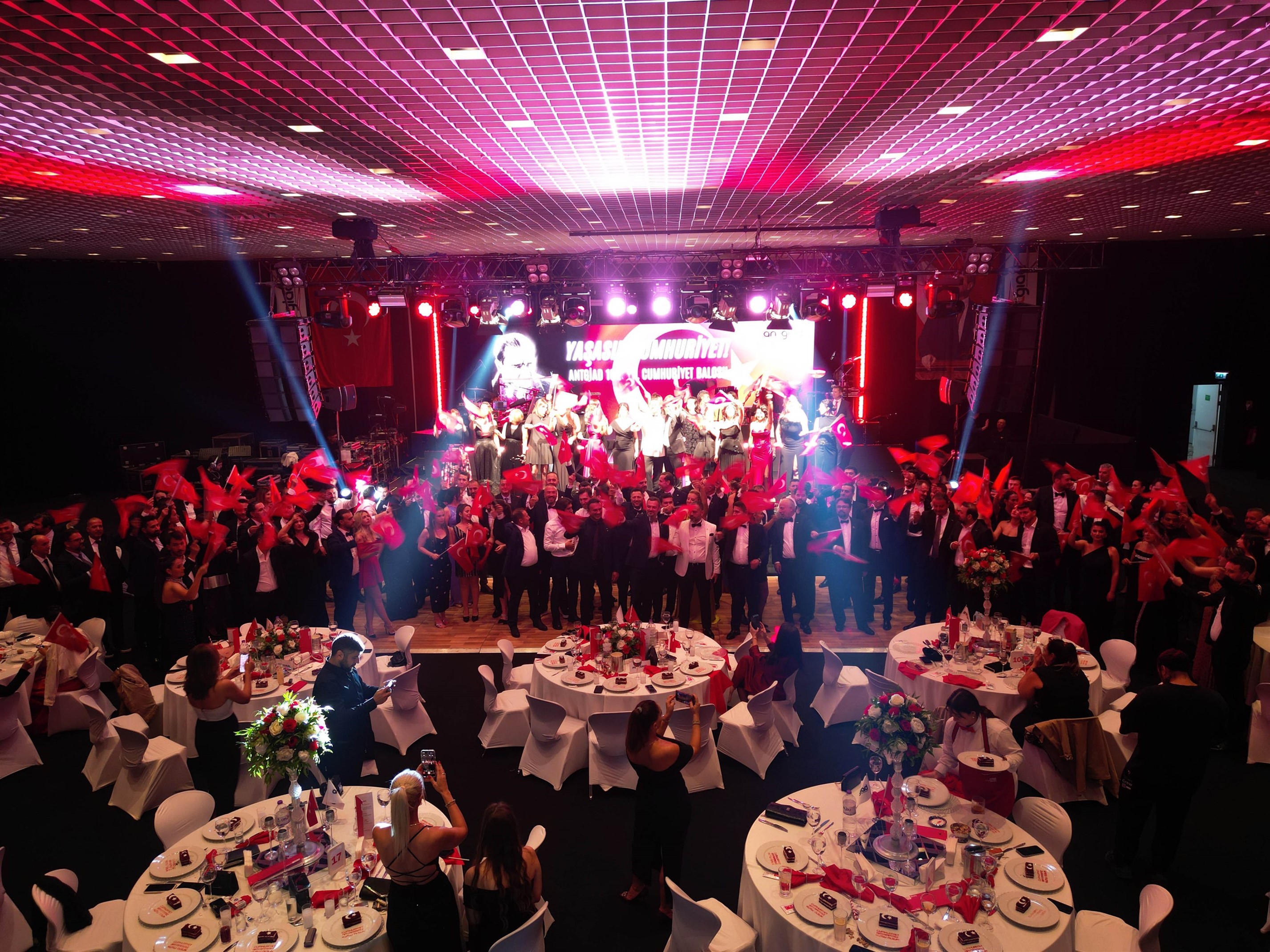 Gelenekselbaloduzenlendi