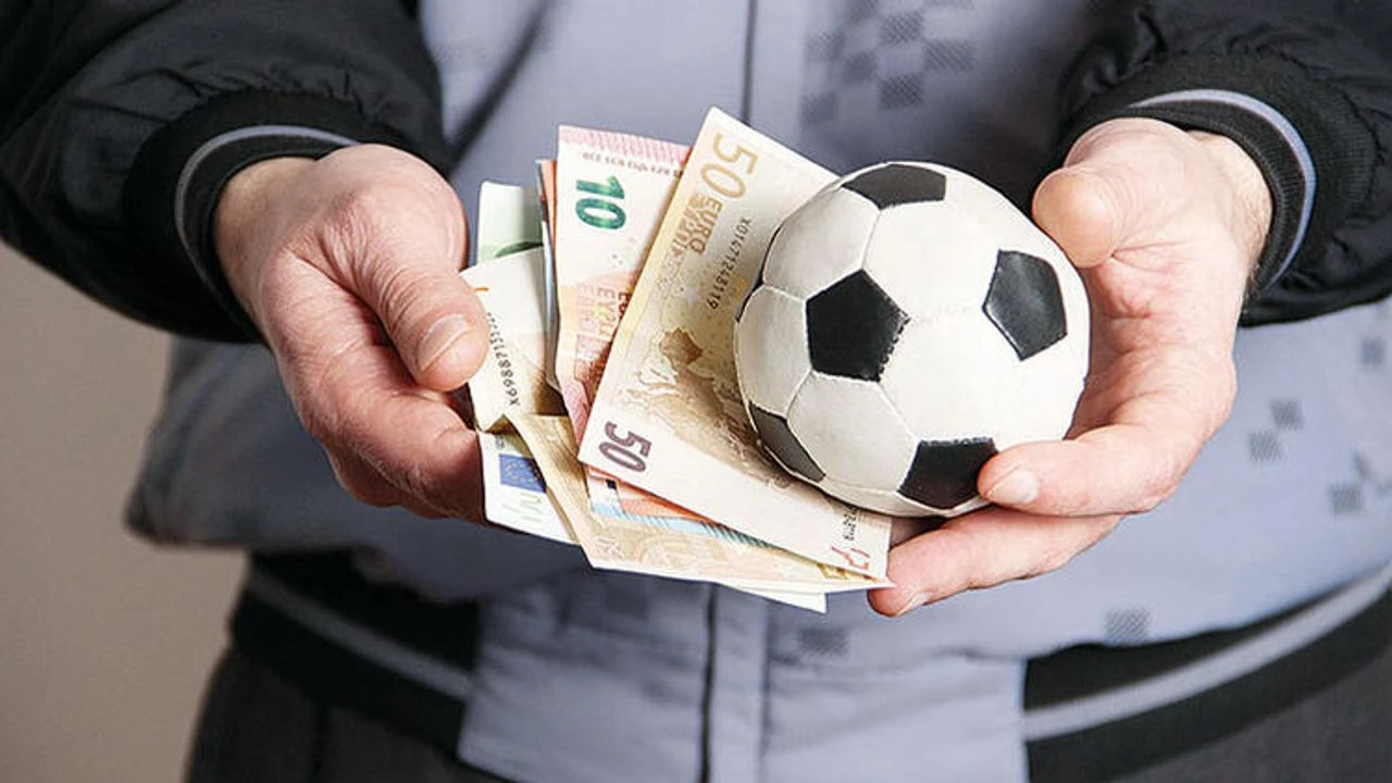 Hakemlerbahisoynuyor