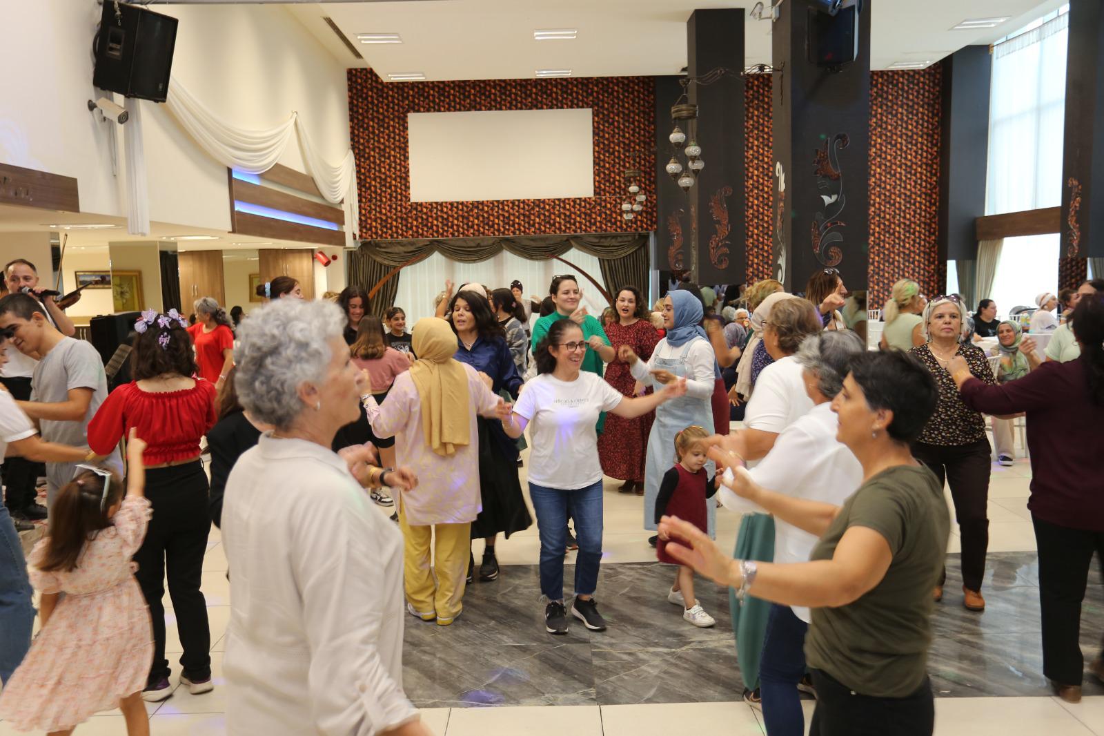 Kepezlikadinlardoyasiyaeglendi