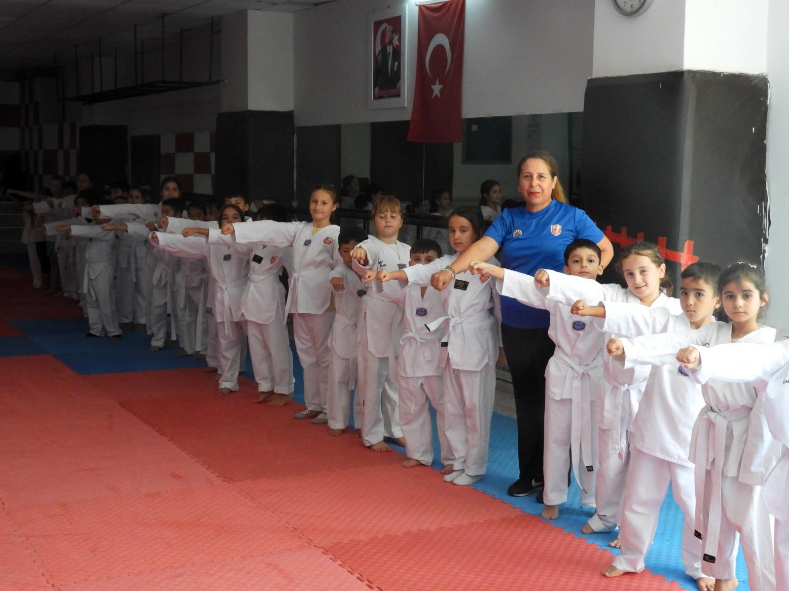 Kissporokullaribasliyor