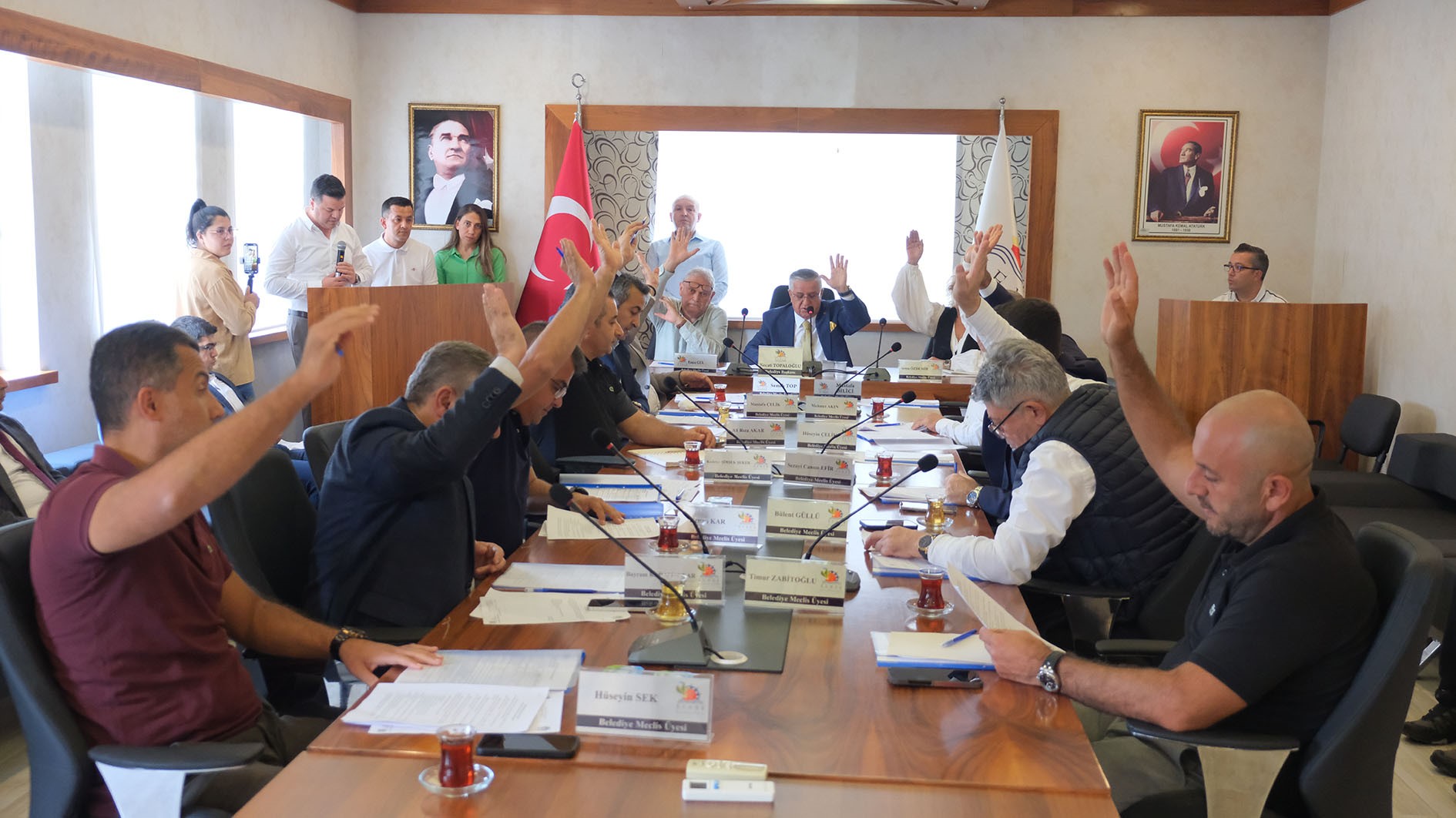 Meclisteonemlikonularkonusuldu