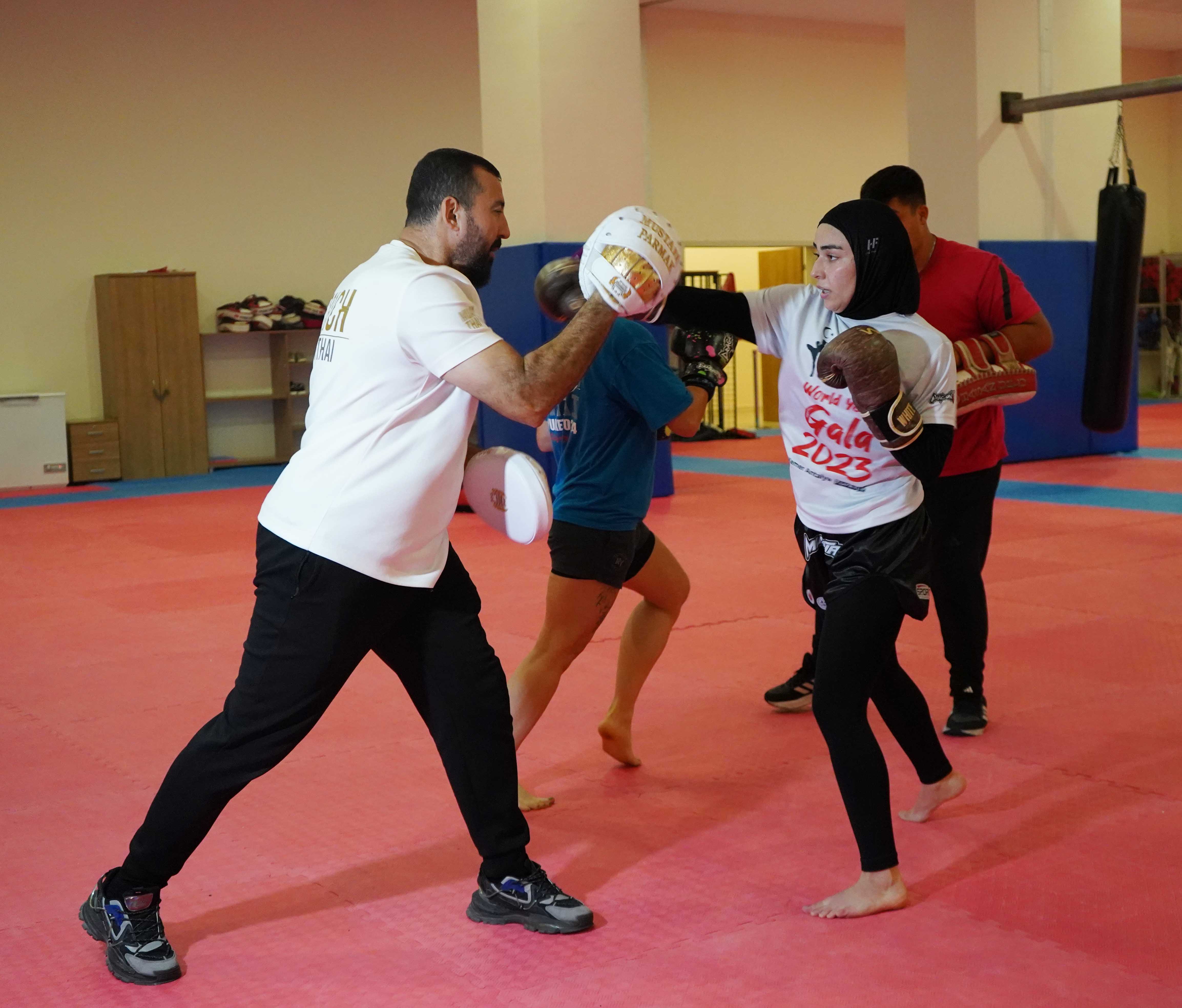 Millitakimidmanicinantalyadailkkezkatilacaklar