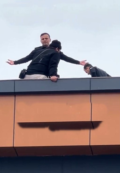 Polisamirindenvatandasadestek