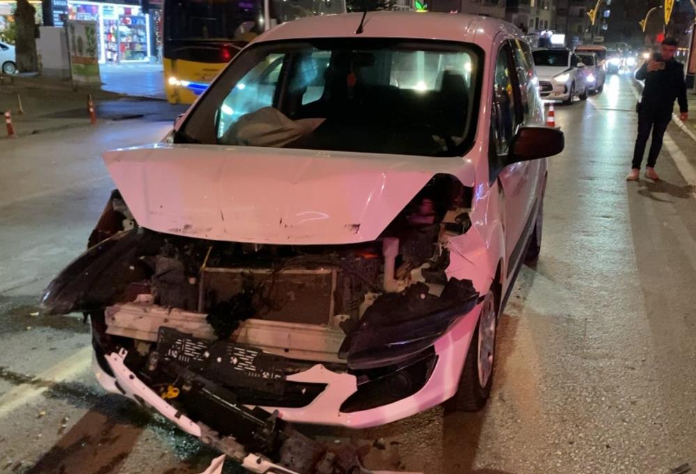 Poliseyumruklusaldiriaksaray