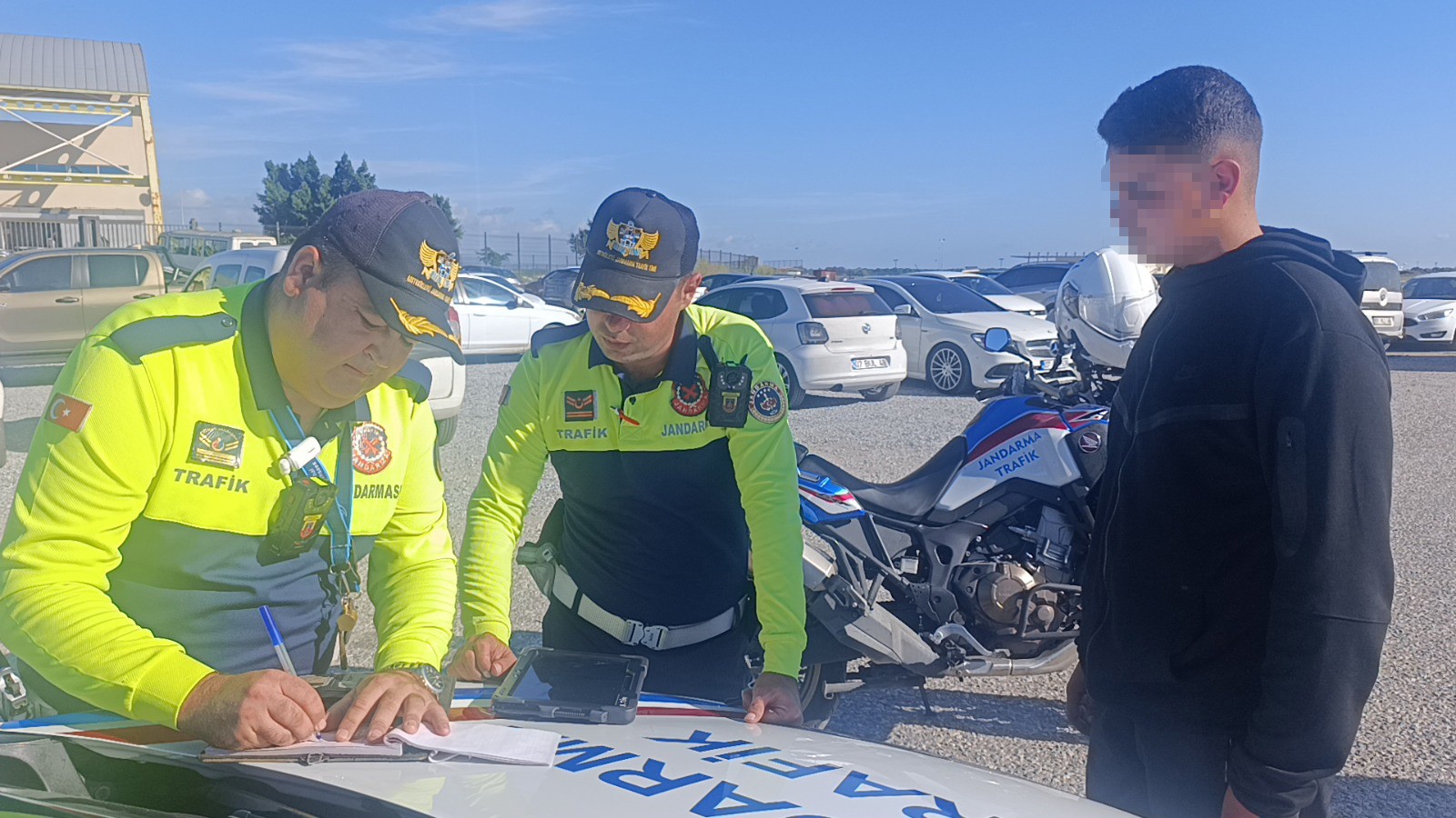 Polistenkactipismanoladiginisoyledi-1