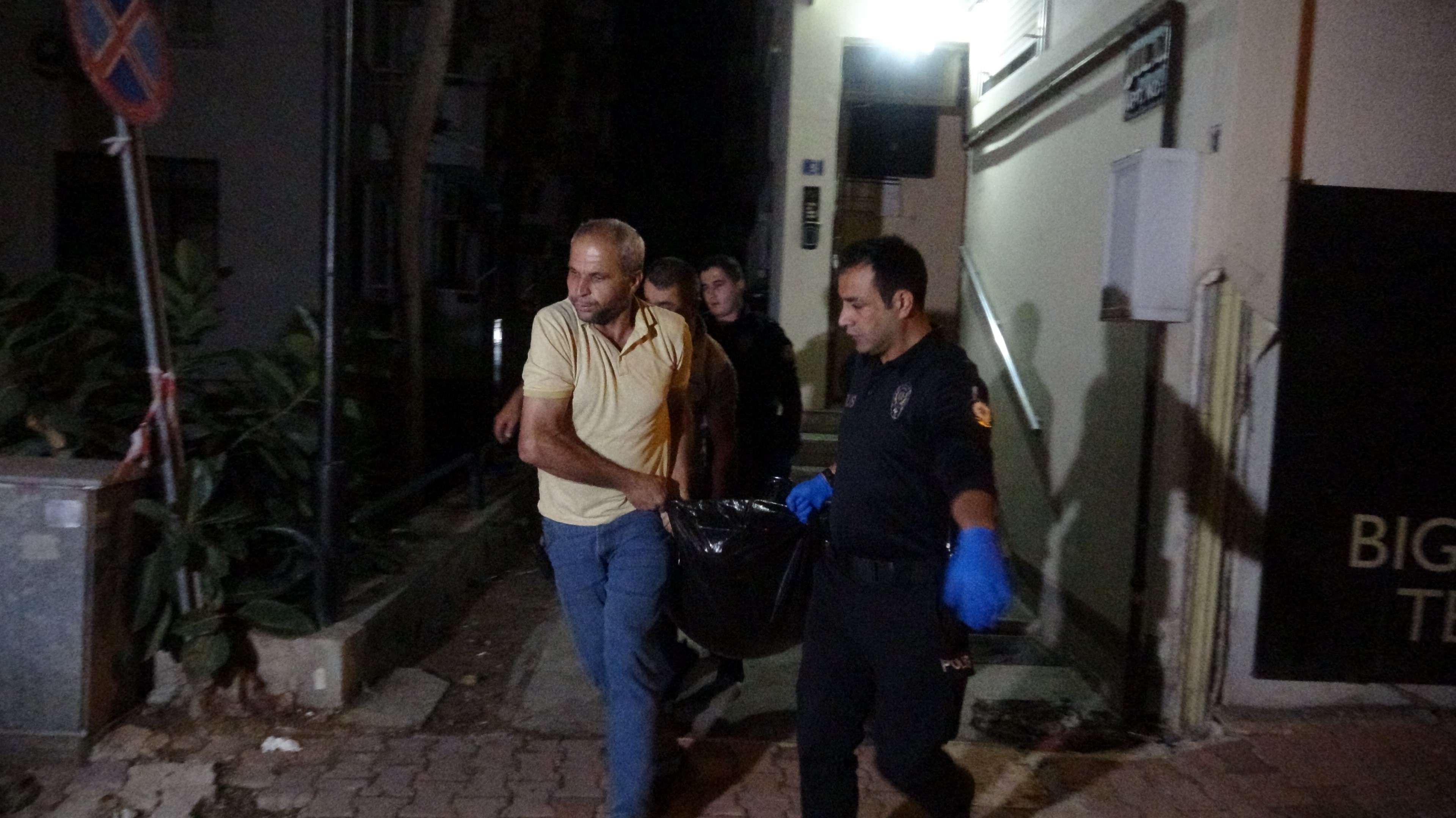 Saadecebirsaaticindeoldu